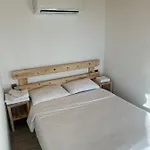 בקתה The Hill Glamping