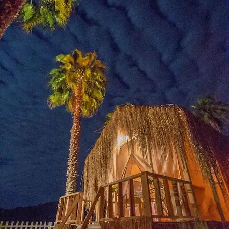 The Hill Glamping 샬레 *