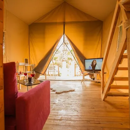 샬레 The Hill Glamping *