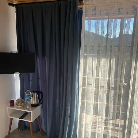 בקתה The Hill Glamping