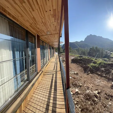 בקתה The Hill Glamping *