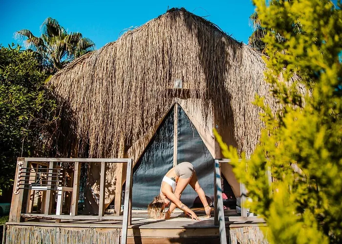 Chalet The Hill Glamping Çıralı