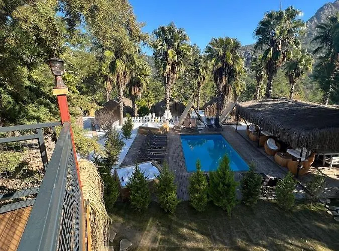 The Hill Glamping Chalet Çıralı