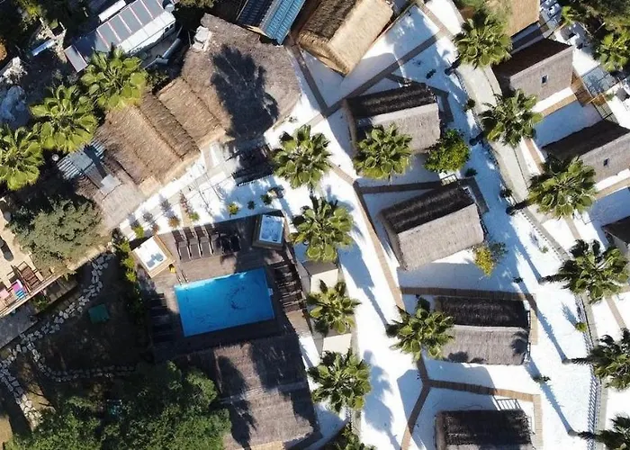 The Hill Glamping Chalet *