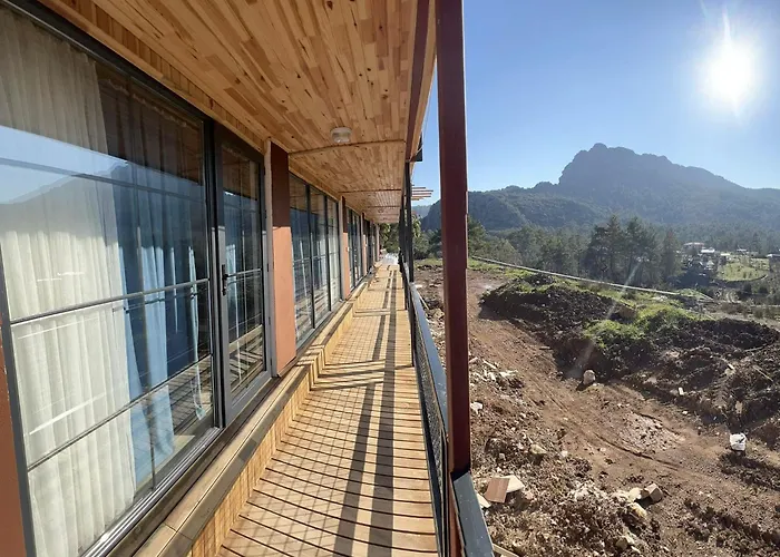 Chalet The Hill Glamping *