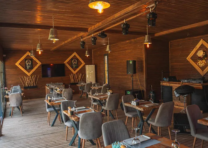 Dağ evi The Hill Glamping Çıralı